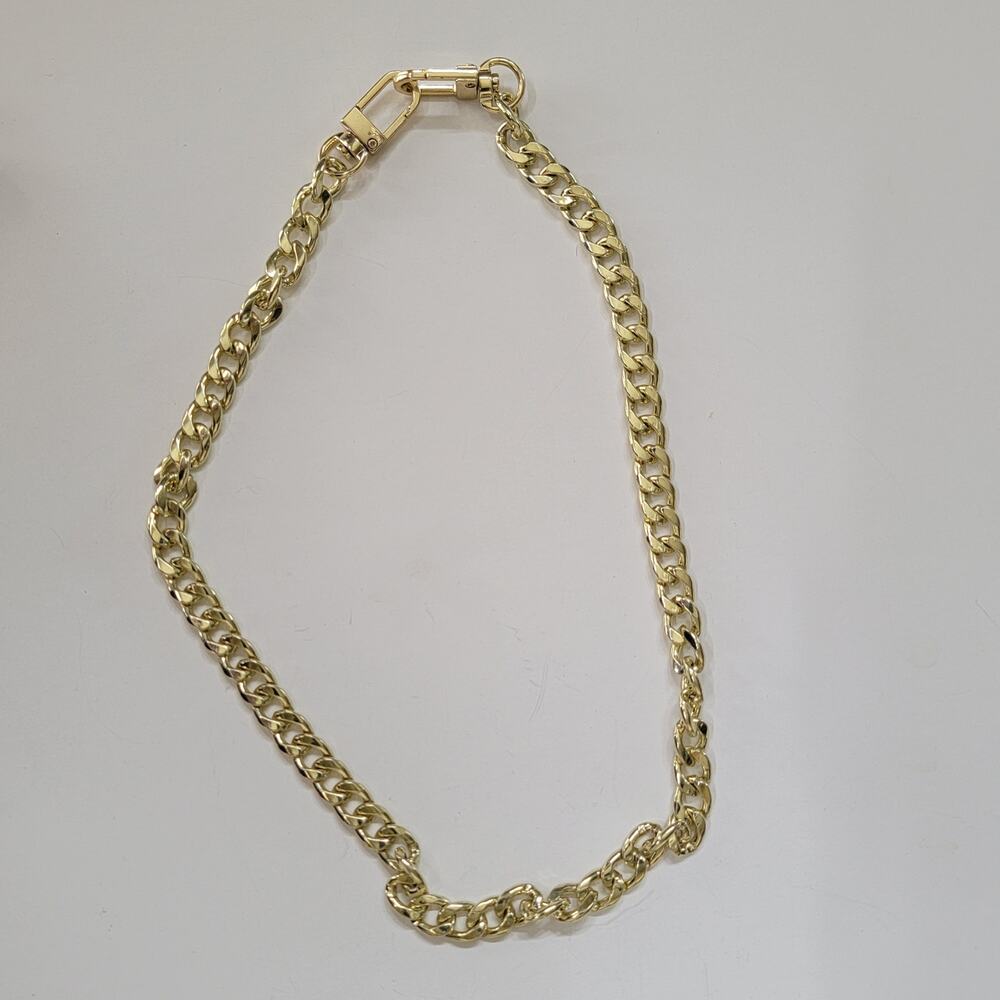 Bold Gold Tone Curb Chain Necklace With Polished Links & Secure Clasp 20 Inch